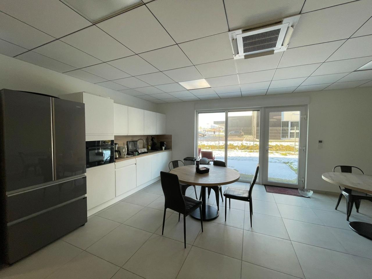 Local d'activité Liévin 2372m² Location local d'activité Liévin Pas-de-Calais OLACT2528932 12